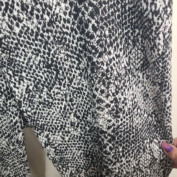 Peck & Peck Snakeskin Print Tummy Control Pant - Picture 4 of 9